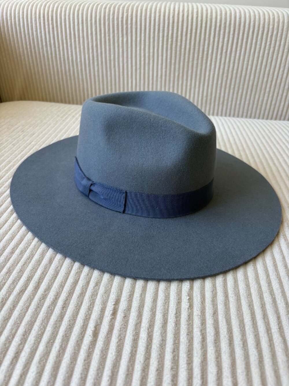 Urban Outfitters Blue 100% Wool Adjustable Wide Brim Rancher Fedora Hat